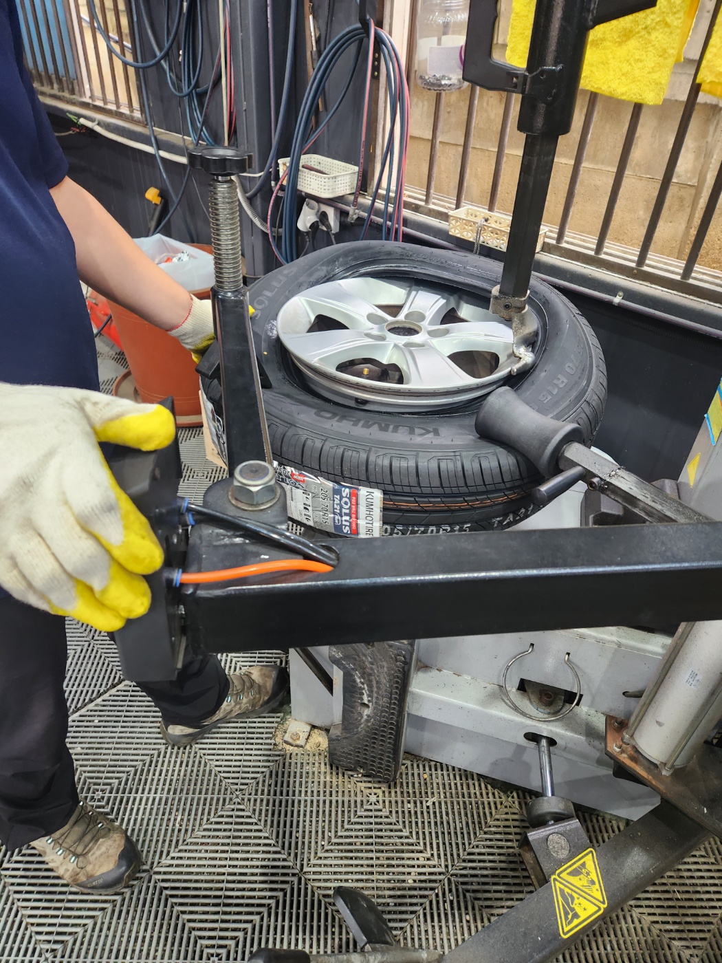 /user/k/kingkongtire/editor/2310/a009cda4fe3547970ed86c1fc71bbfc9_1697246606_6712.jpg 이미지크게보기