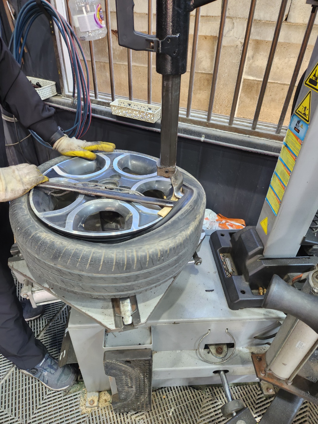 /user/k/kingkongtire/editor/2310/f5f1de7d1a7cdcfea75b80665bd1fd0f_1696487604_7415.jpg 이미지크게보기