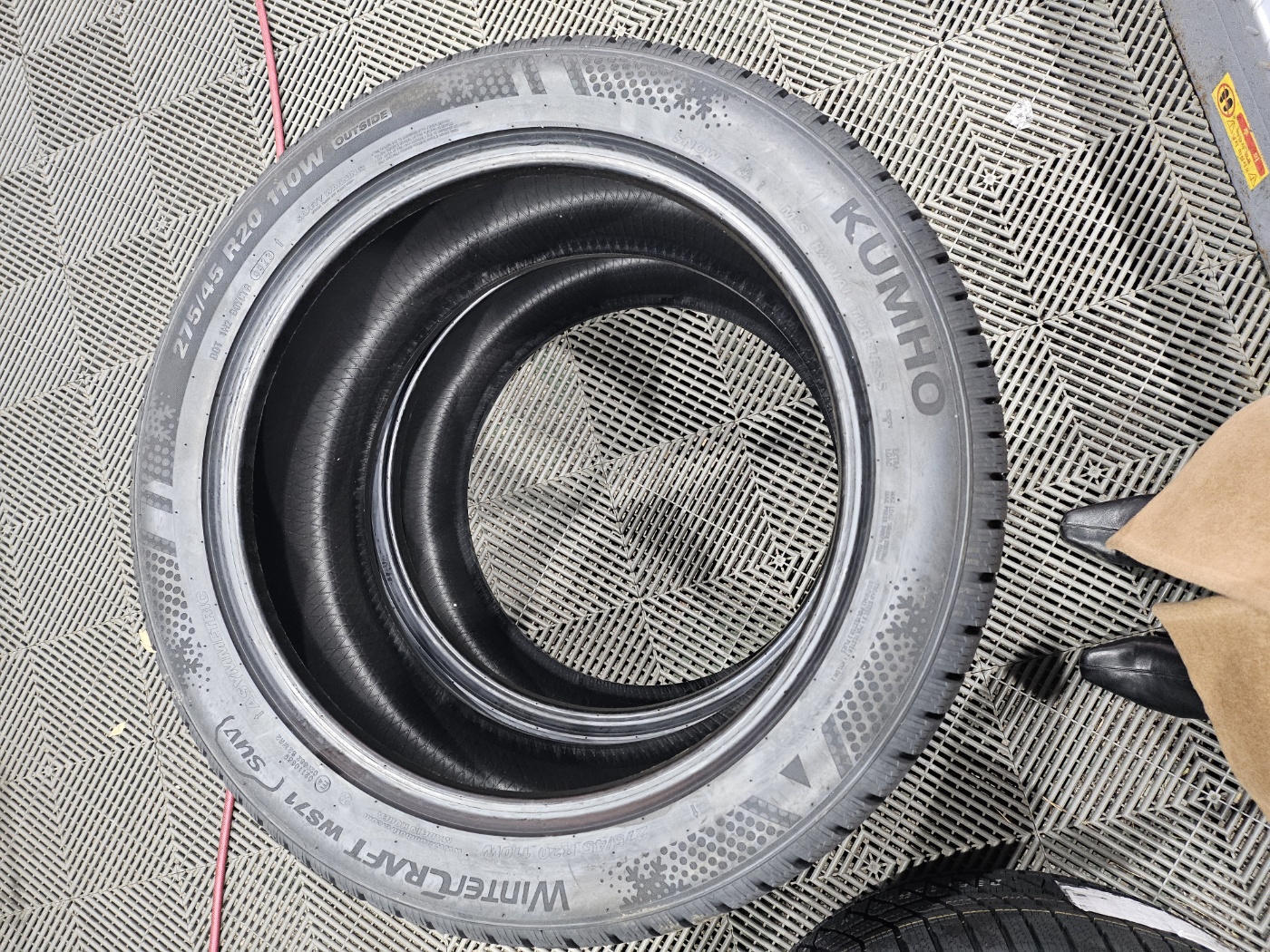 /user/k/kingkongtire/editor/2311/346e59350e3776d8b80f7595e67054f2_1701244116_0897.jpg 이미지크게보기