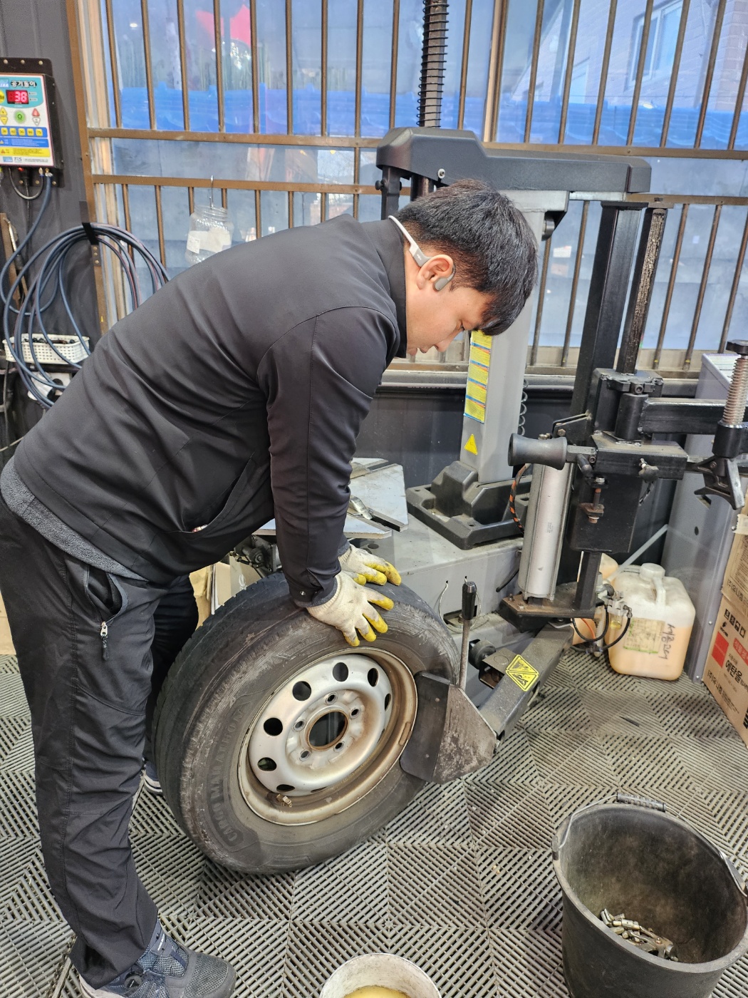 /user/k/kingkongtire/editor/2311/69effc1692de420462d8076e9a11980f_1699852918_7534.jpg 이미지크게보기