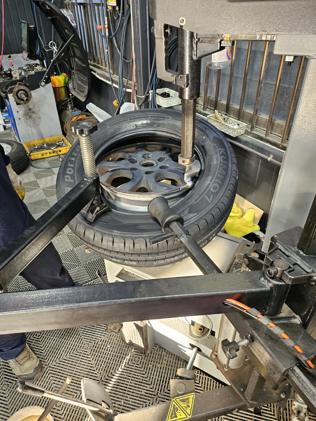 /user/k/kingkongtire/editor/2311/845bc5f65ecaefb13d304fa8b88359c7_1699257903_0049.jpg 이미지크게보기