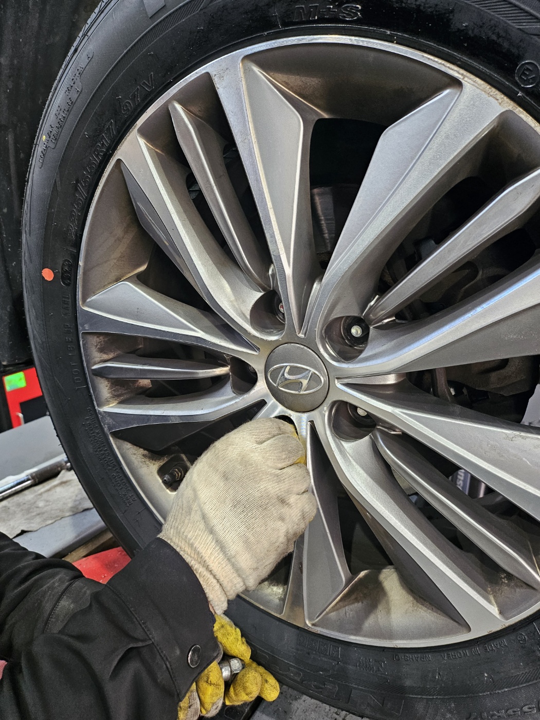 /user/k/kingkongtire/editor/2311/adb79b62ad0530246d211198b11d67d7_1700284786_5358.jpg 이미지크게보기