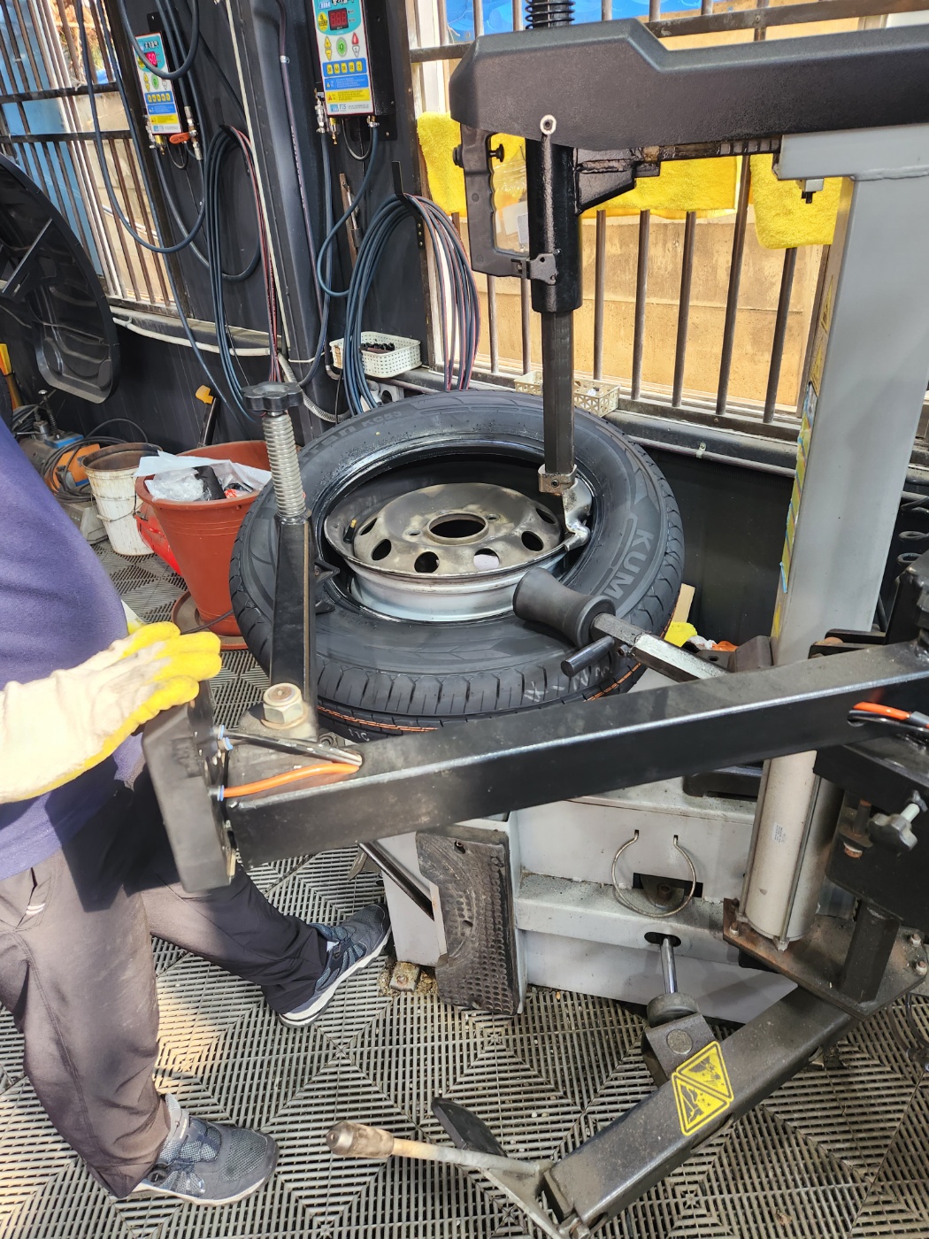 /user/k/kingkongtire/editor/2311/bbc0ae1cca2aea8185e93710959a9024_1698983795_6222.jpg 이미지크게보기