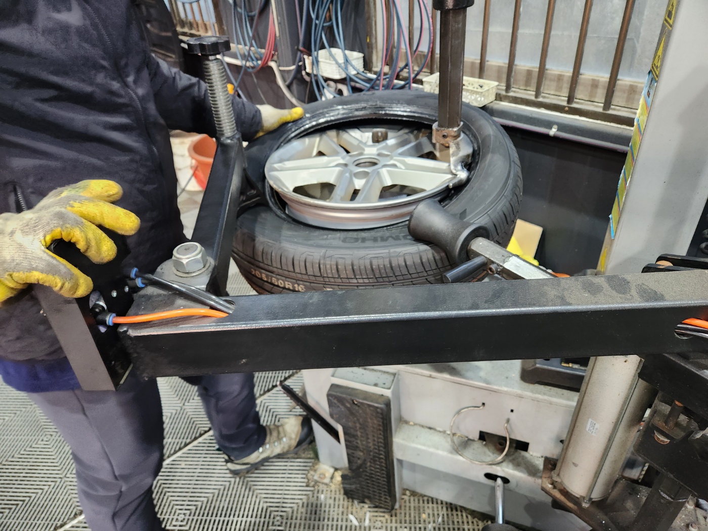 /user/k/kingkongtire/editor/2311/f7411ef8aa95a420faa1b7973cde95ab_1700700617_6494.jpg 이미지크게보기