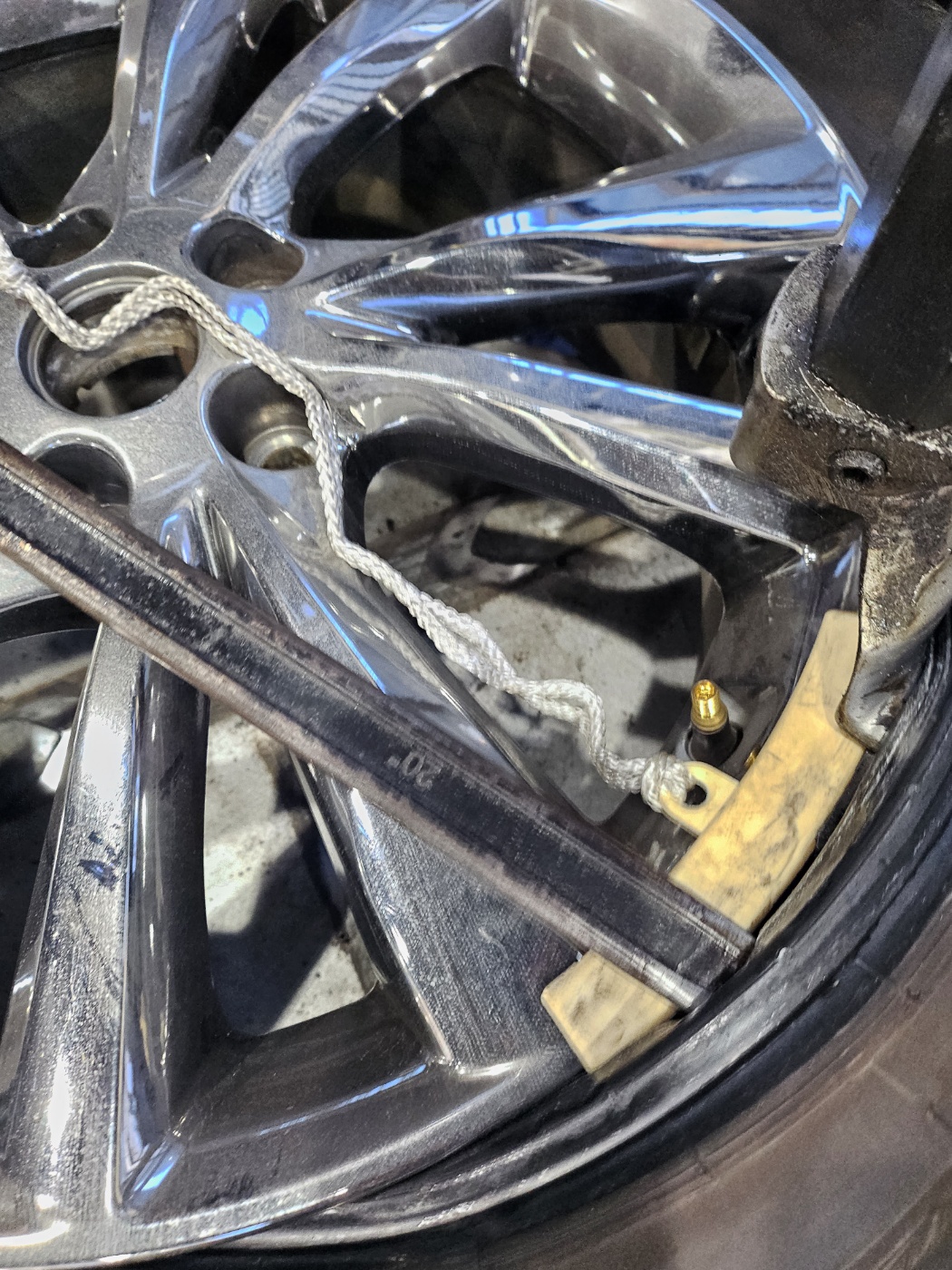 /user/k/kingkongtire/editor/2312/7e0abc38dd4999eb00ce38817962b791_1701401134_9552.jpg 이미지크게보기