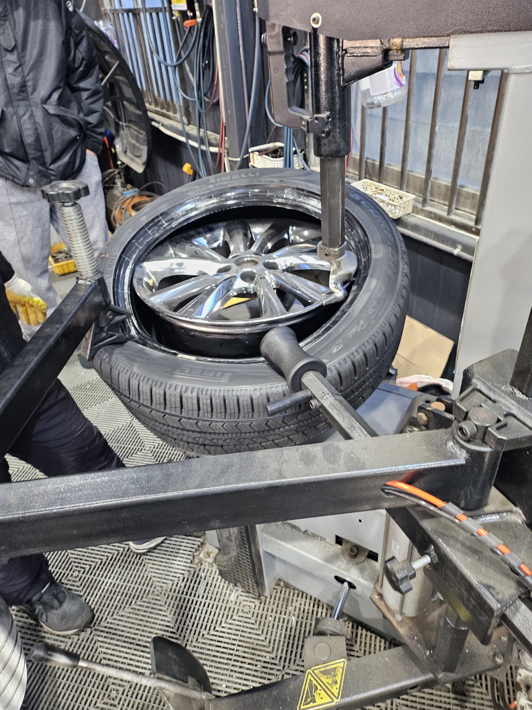 /user/k/kingkongtire/editor/2312/7e0abc38dd4999eb00ce38817962b791_1701401135_0987.jpg 이미지크게보기