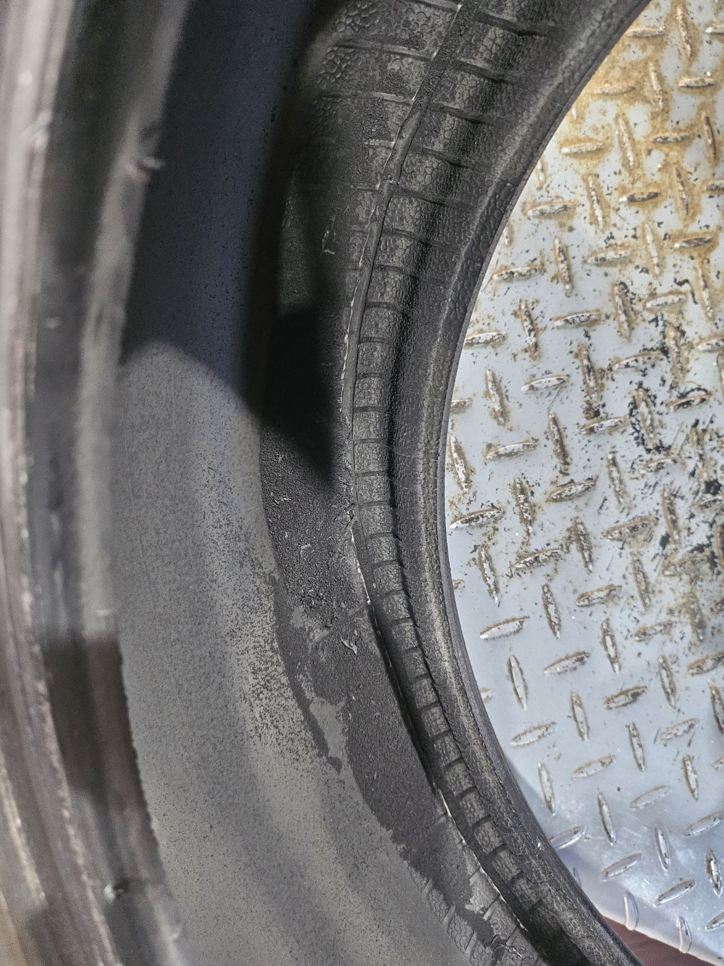 /user/k/kingkongtire/editor/2312/815af4a992890f9f92dc9c5f38dc0c2a_1702196931_5525.jpg 이미지크게보기