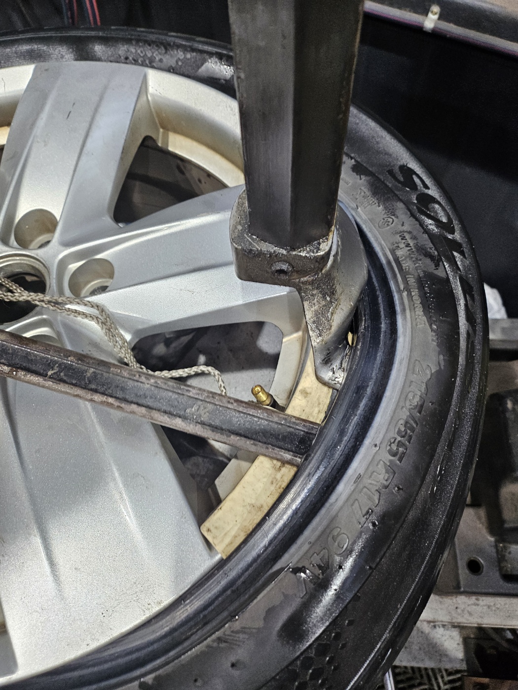 /user/k/kingkongtire/editor/2312/99f75b281a076132f91416e08091a89a_1702623820_7435.jpg 이미지크게보기