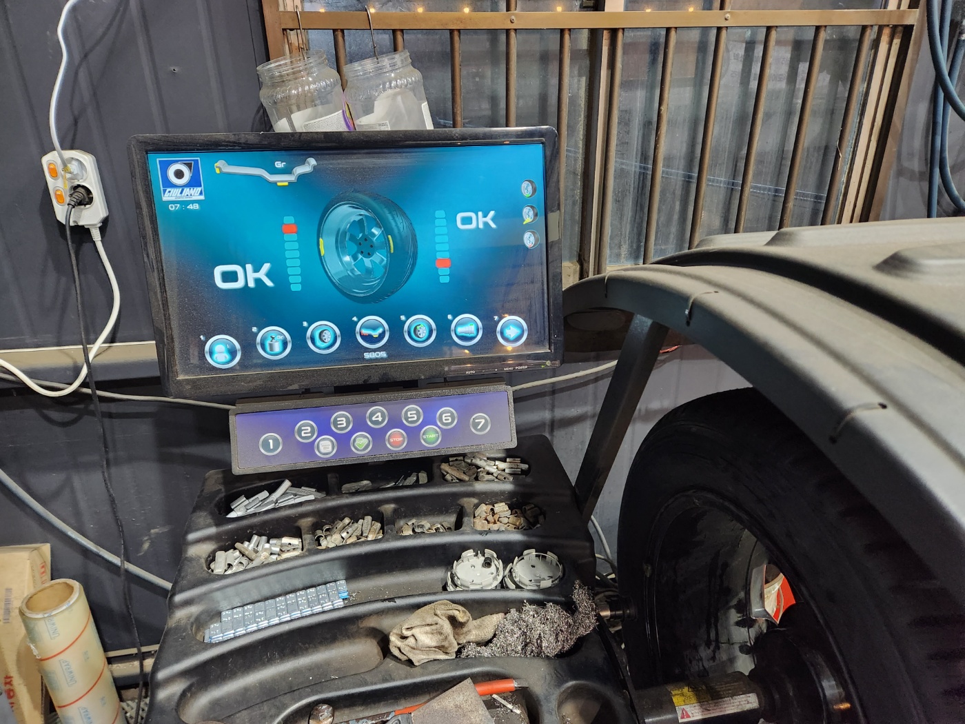 /user/k/kingkongtire/editor/2312/dc1453fbd37cf2eae173195144242350_1702599574_4219.jpg 이미지크게보기