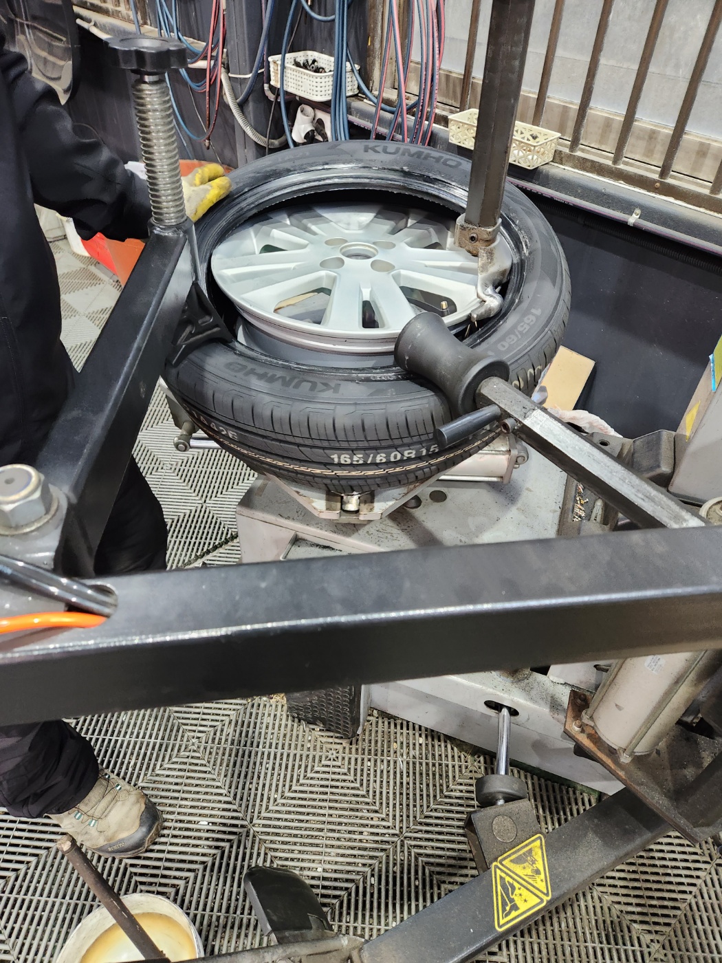 /user/k/kingkongtire/editor/2312/e3f9f6652e900e1be1b2dcf137a79e40_1702086087_0677.jpg 이미지크게보기