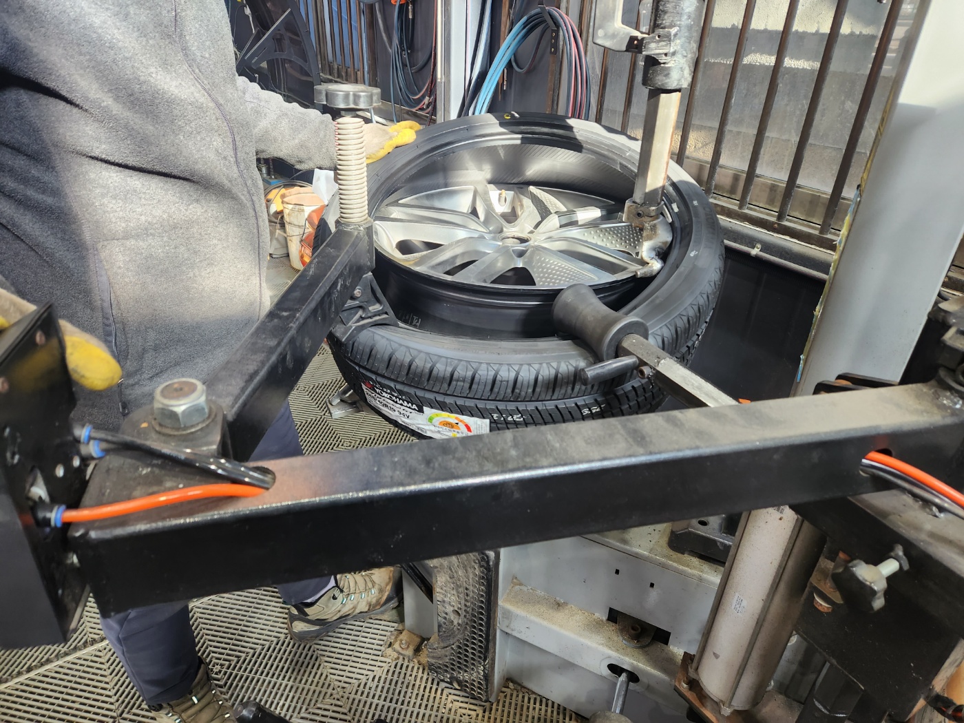 /user/k/kingkongtire/editor/2401/402d687078cec774f4c2ee765972aa3f_1705131723_687.jpg 이미지크게보기