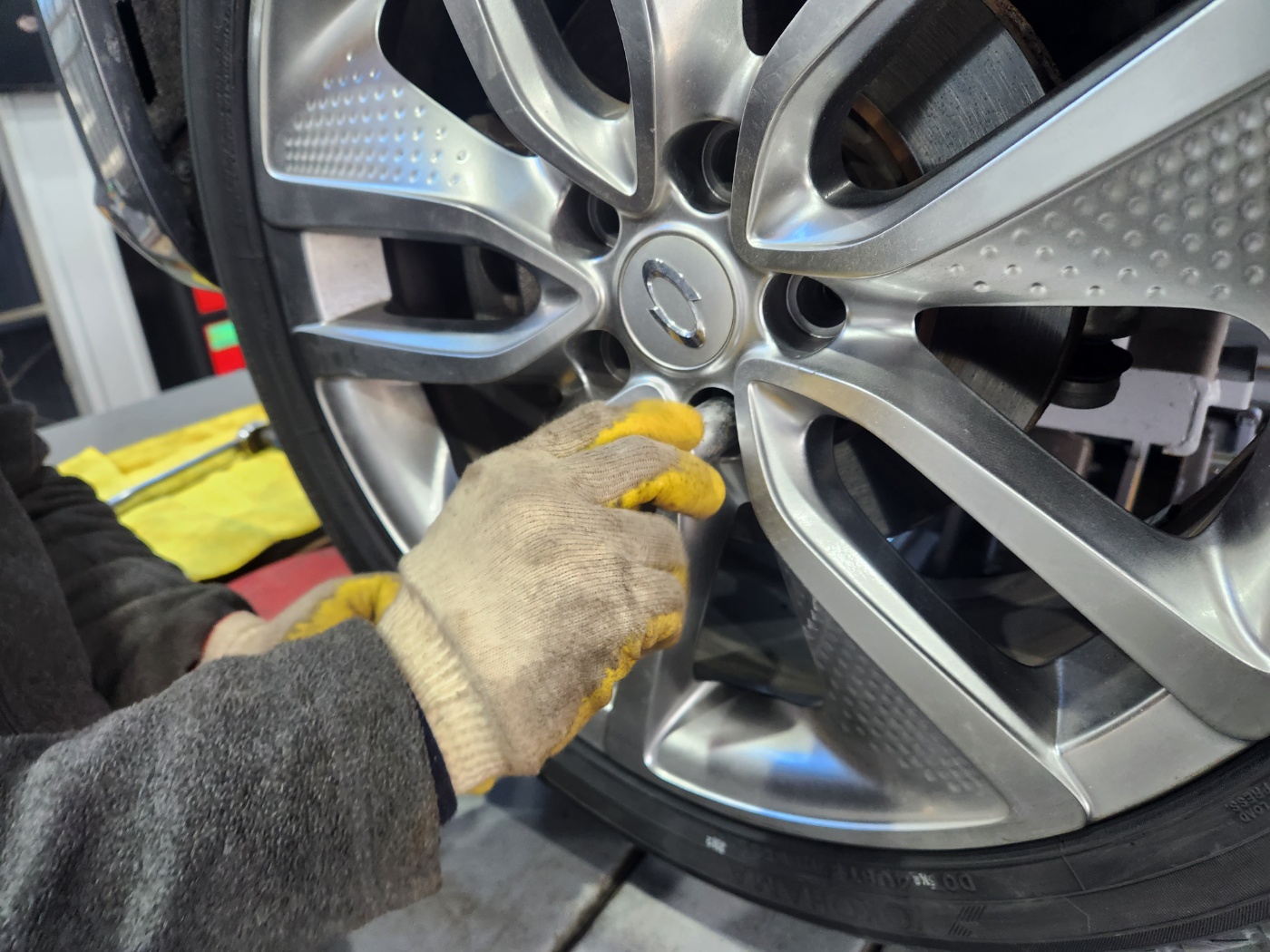 /user/k/kingkongtire/editor/2401/402d687078cec774f4c2ee765972aa3f_1705131724_0127.jpg 이미지크게보기