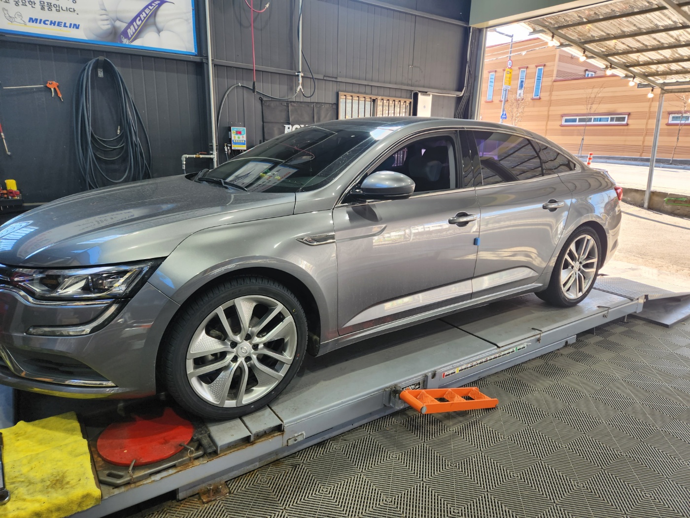 /user/k/kingkongtire/editor/2401/402d687078cec774f4c2ee765972aa3f_1705131725_7711.jpg 이미지크게보기