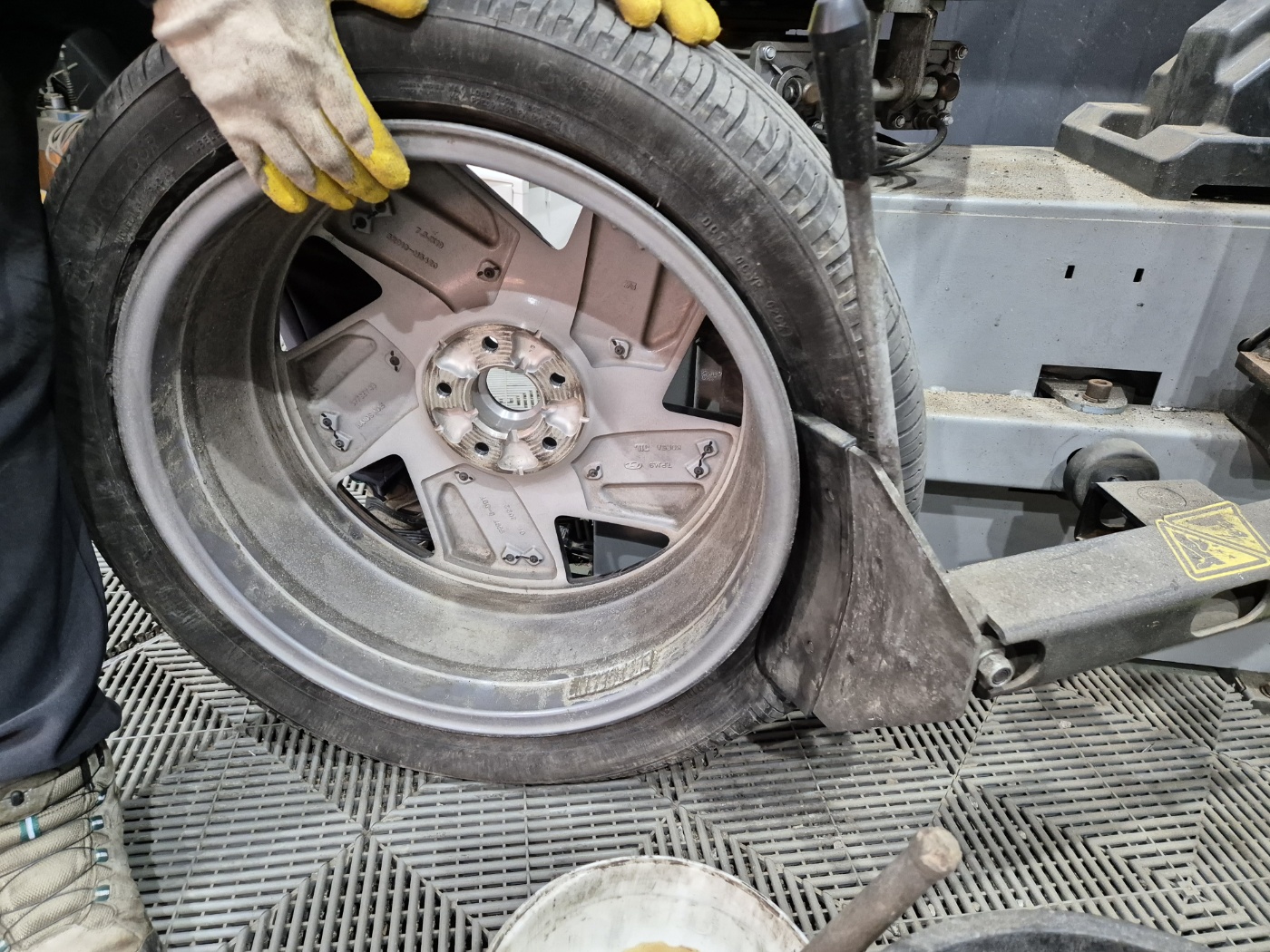 /user/k/kingkongtire/editor/2401/7347f62aaddd6e71f7a07e6a5ecc6d33_1706345856_4208.jpg 이미지크게보기