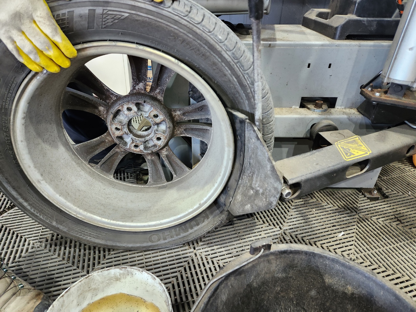 /user/k/kingkongtire/editor/2401/9431f5c4563dce0d11fb67d595add602_1705280341_6358.jpg 이미지크게보기