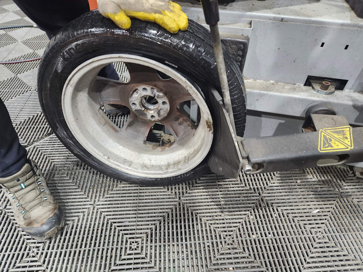 /user/k/kingkongtire/editor/2401/a56bc57c8e9e76ec8ee3b91cbd0b1e02_1704277858_5153.jpg 이미지크게보기