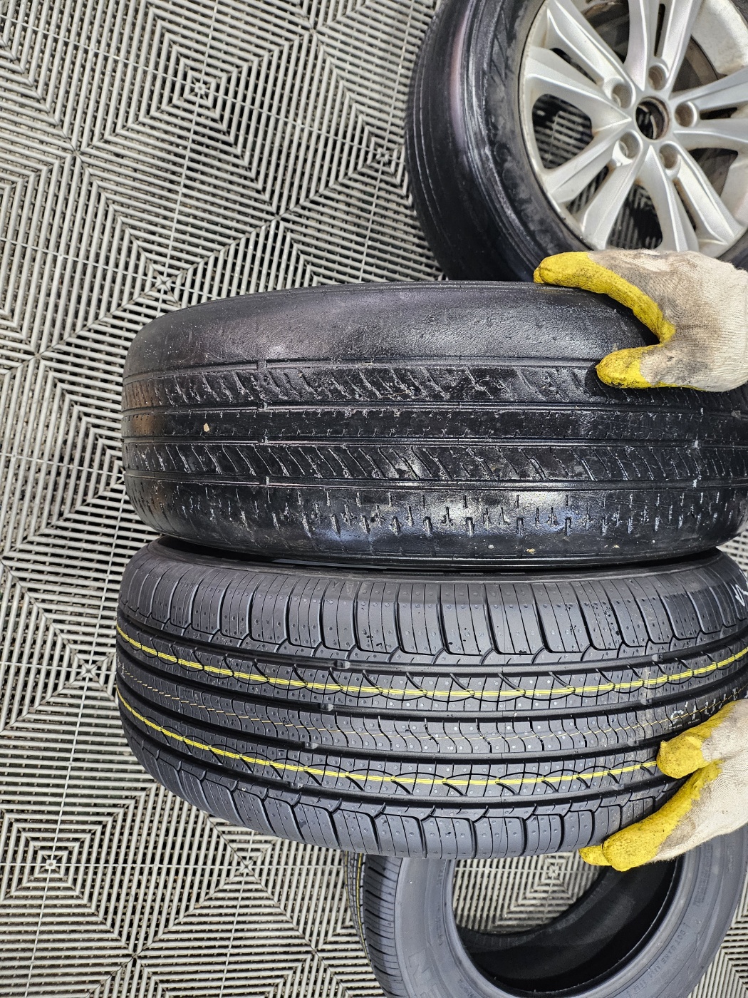 /user/k/kingkongtire/editor/2401/d23e43a94612e9dff98f19e697fc2610_1705731573_0337.jpg 이미지크게보기