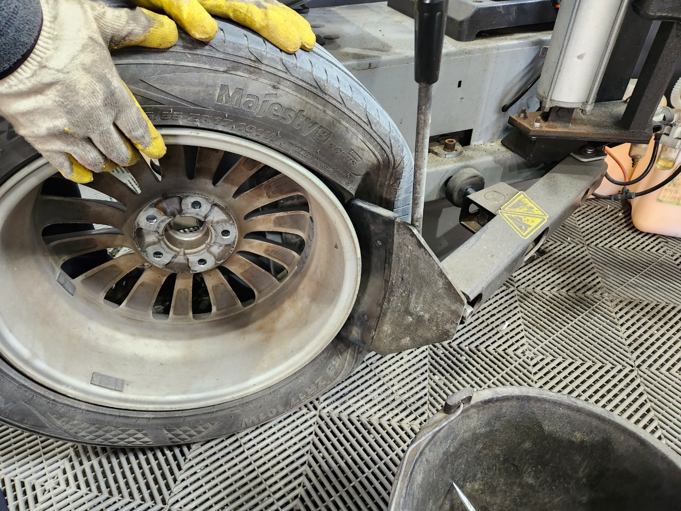 /user/k/kingkongtire/editor/2401/e7e352d6b200cf443372db338e08e194_1705380552_2821.jpg 이미지크게보기