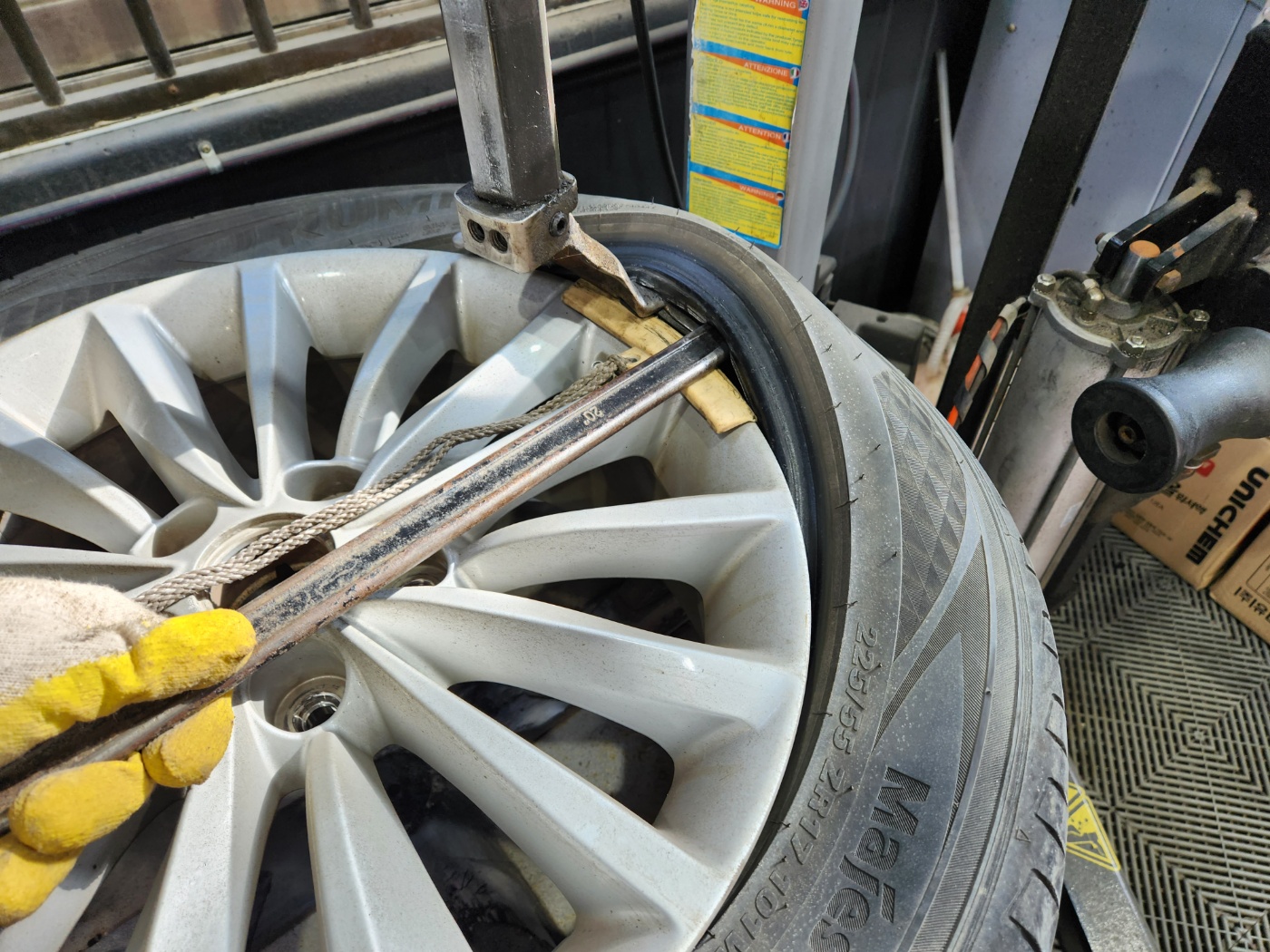 /user/k/kingkongtire/editor/2401/e7e352d6b200cf443372db338e08e194_1705380552_3961.jpg 이미지크게보기