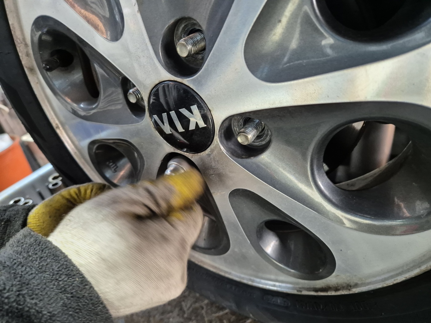 /user/k/kingkongtire/editor/2402/09cf28e36920255cb903415e1d77c4e2_1708927097_8067.jpg 이미지크게보기