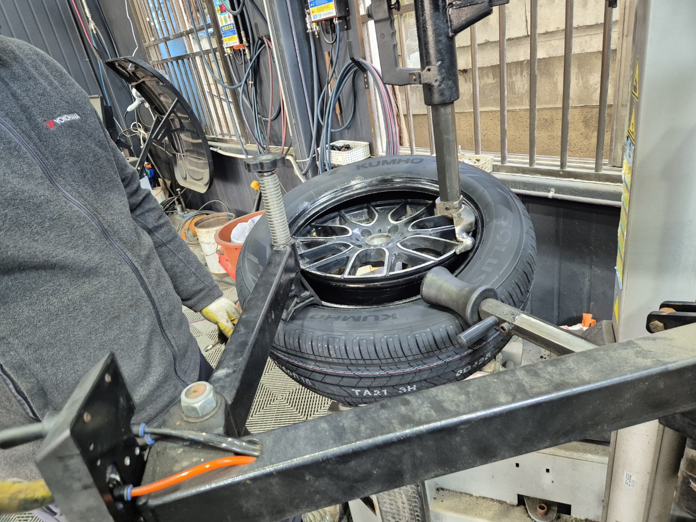 /user/k/kingkongtire/editor/2402/09cf28e36920255cb903415e1d77c4e2_1708927147_2784.jpg 이미지크게보기