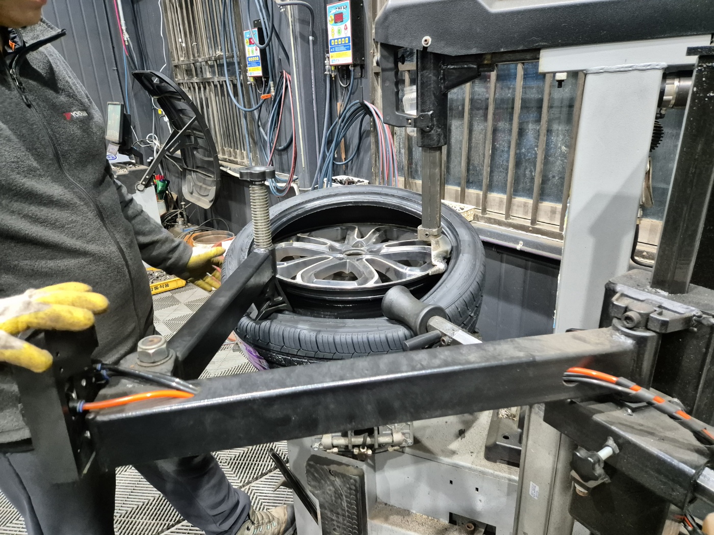 /user/k/kingkongtire/editor/2402/37bd3812c738896d09aaa5f42307da0b_1707910667_2465.jpg 이미지크게보기