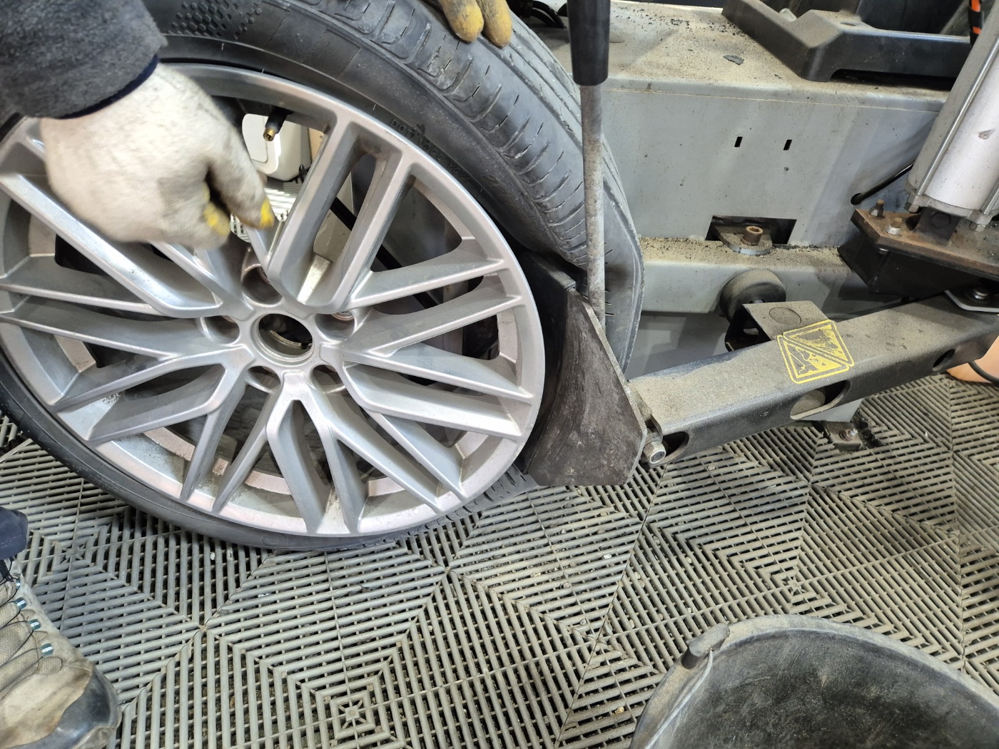 /user/k/kingkongtire/editor/2402/5327cd238fd7267307c6a5ce5128c044_1708055594_3154.jpg 이미지크게보기