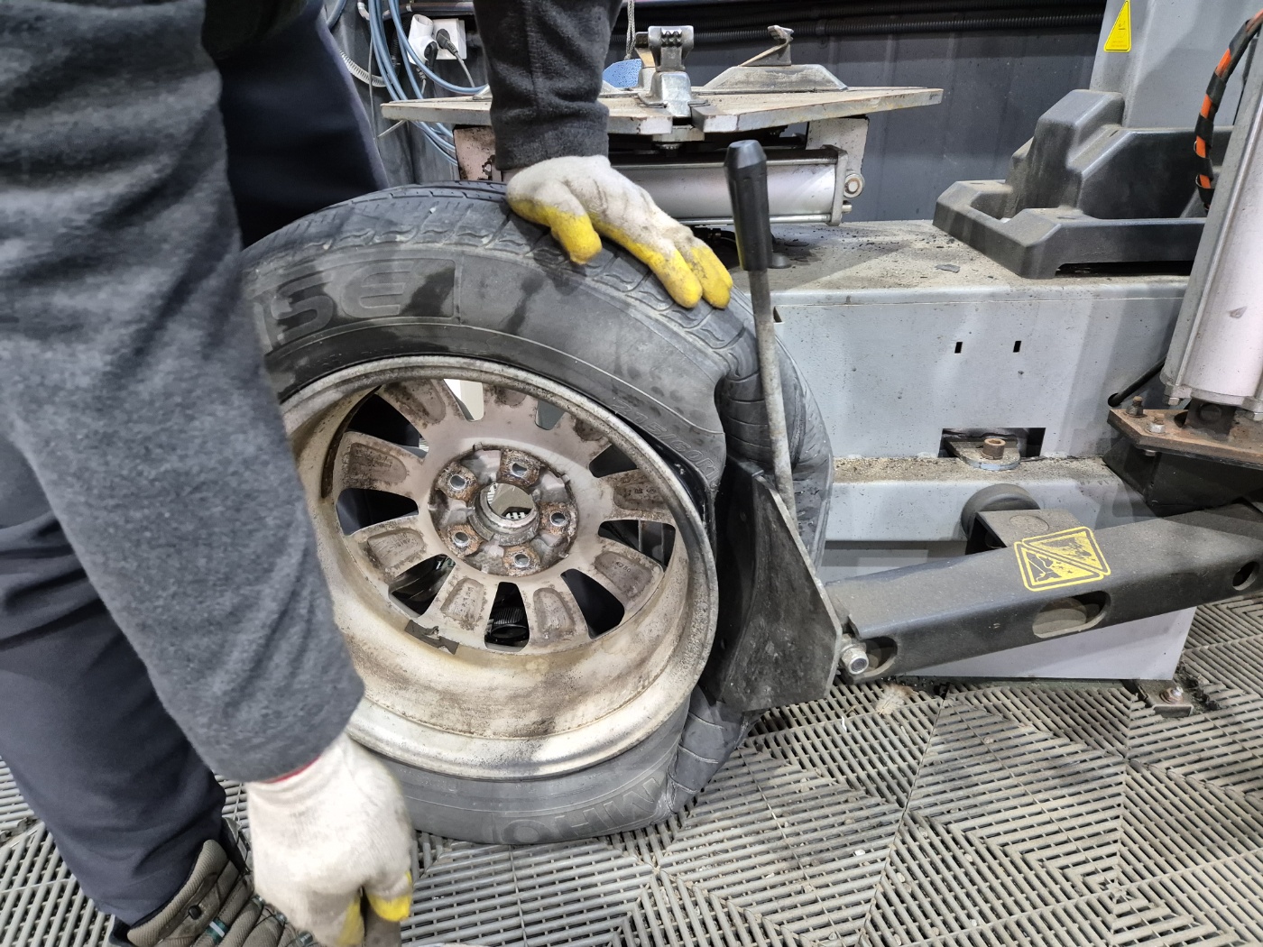 /user/k/kingkongtire/editor/2402/c641e7ad53b261798f0addf39950c69f_1708235948_3505.jpg 이미지크게보기