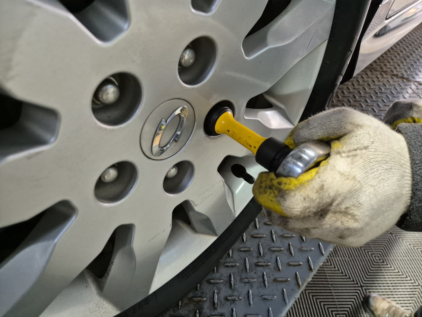 /user/k/kingkongtire/editor/2402/c641e7ad53b261798f0addf39950c69f_1708235951_2645.jpg 이미지크게보기