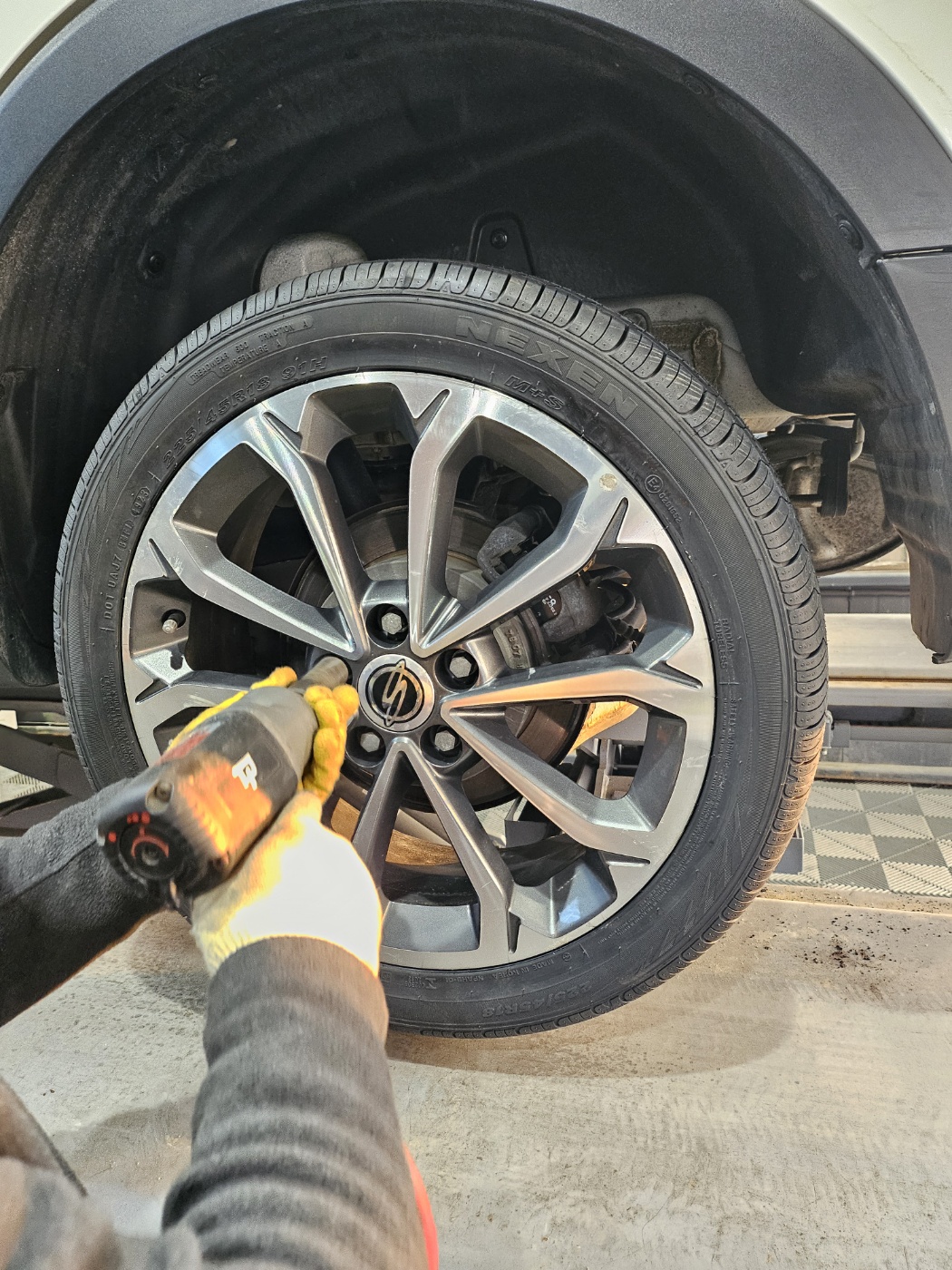 /user/k/kingkongtire/editor/2402/cfa3b7ef47156c489348b3dfb822ab64_1707381989_4287.jpg 이미지크게보기