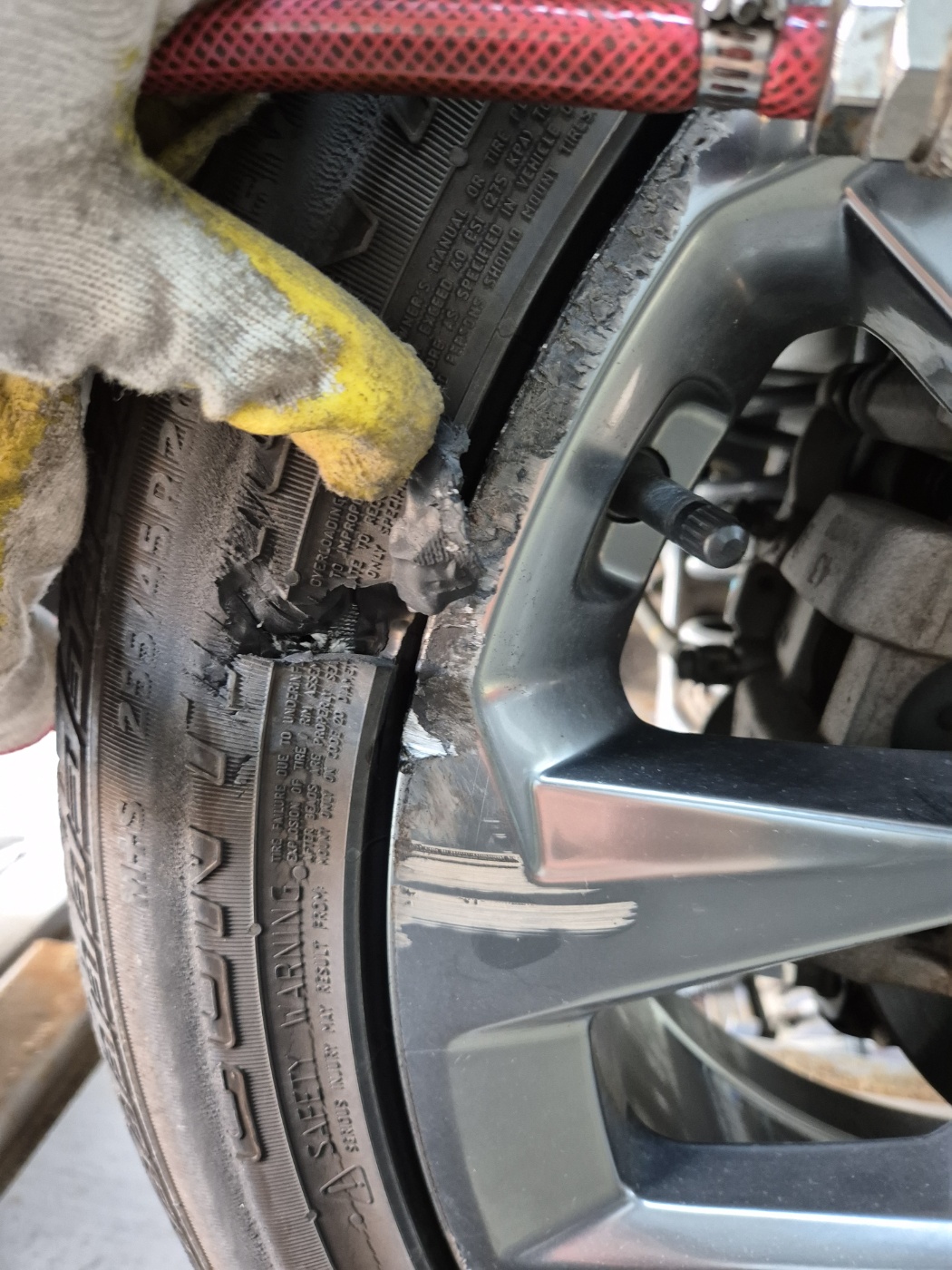 /user/k/kingkongtire/editor/2403/4ec0dde5fdb088f8aba4dc8affd36e00_1710119033_9646.jpg 이미지크게보기