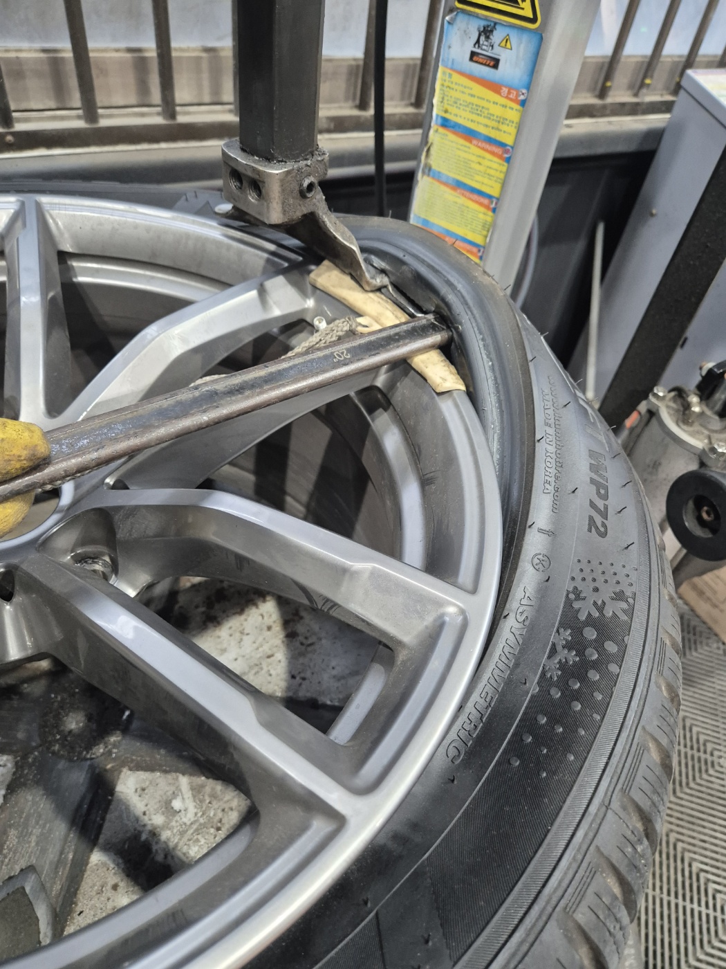 /user/k/kingkongtire/editor/2403/a2b7acacf576be329bfb1fcf66ca9826_1711686443_1205.jpg 이미지크게보기