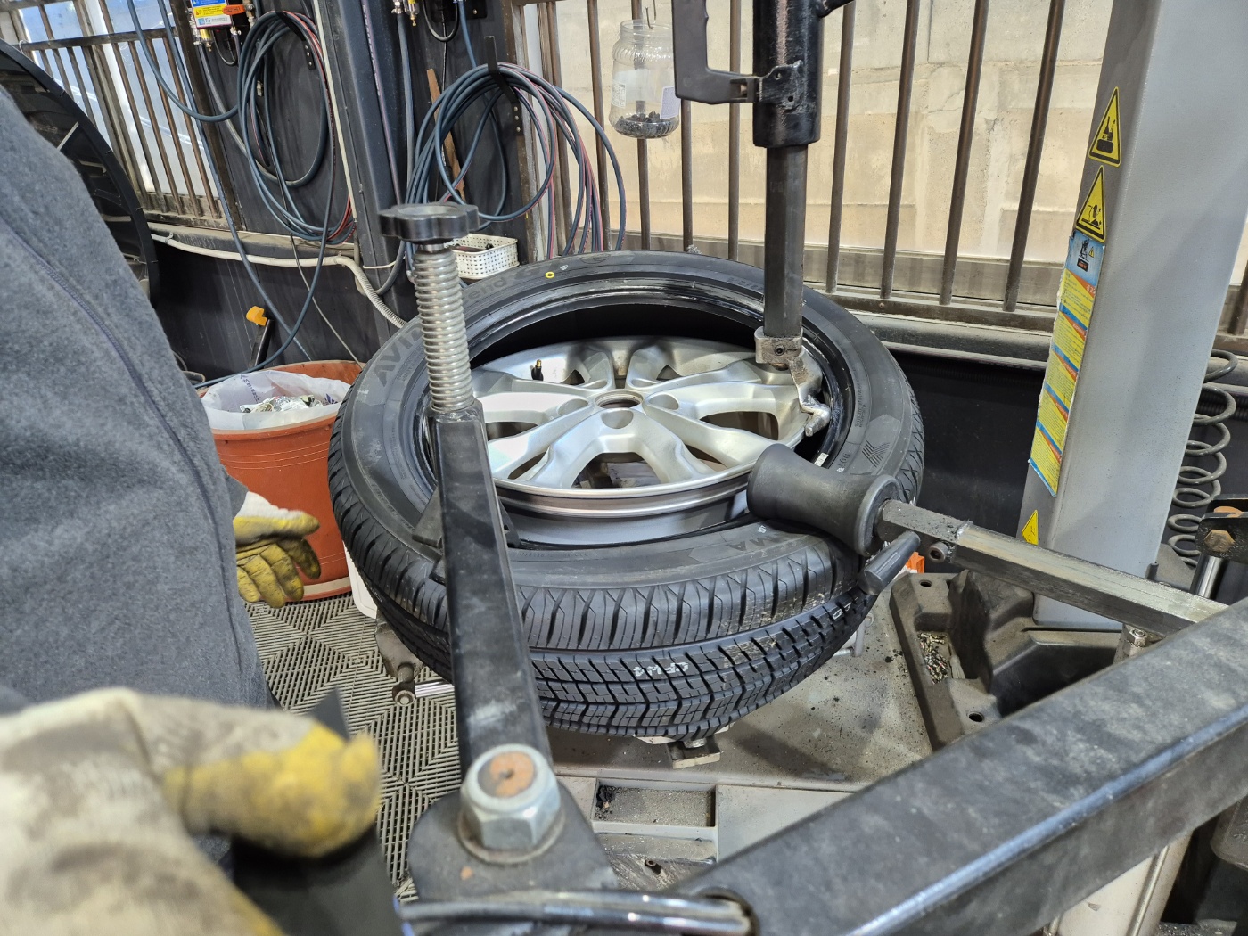 /user/k/kingkongtire/editor/2403/a2bda22b14beed7b04acef7369e290dd_1709265022_3097.jpg 이미지크게보기