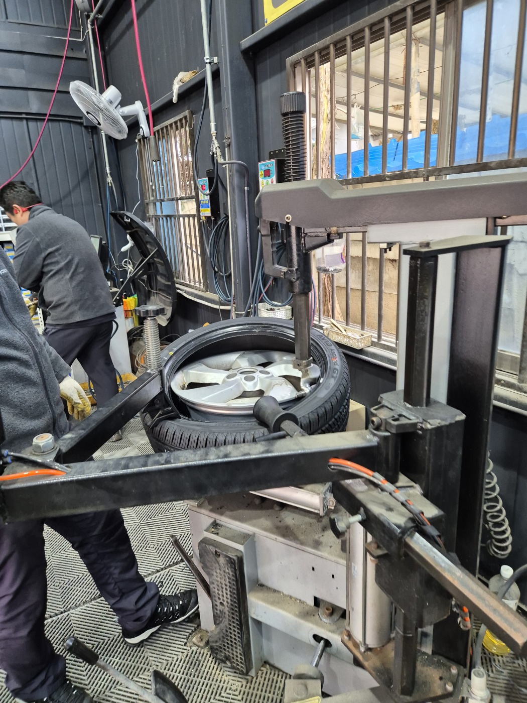 /user/k/kingkongtire/editor/2403/bd81a6a1d8971d30bf2fc0e6c33d55f2_1709780347_6639.jpg 이미지크게보기