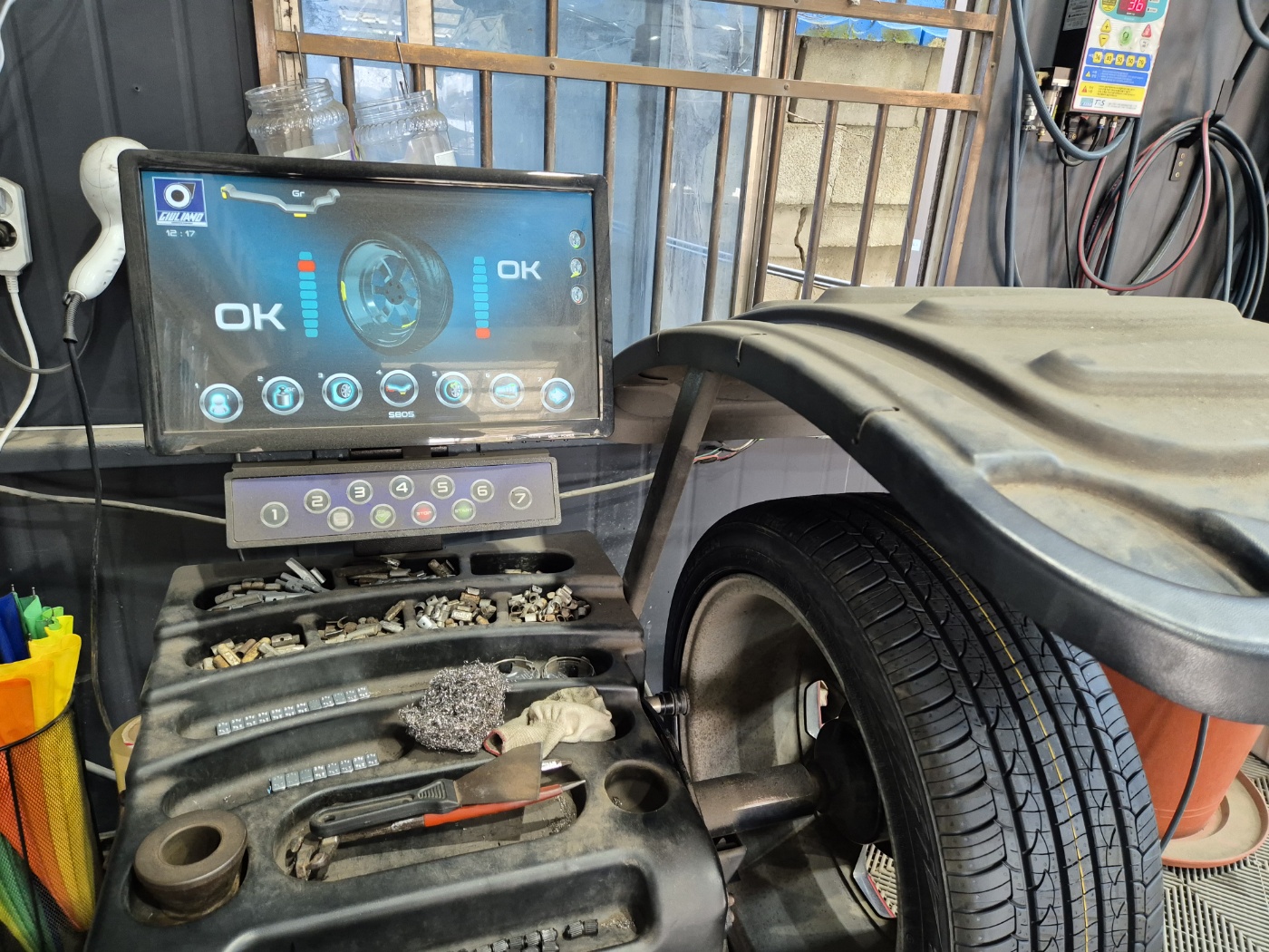 /user/k/kingkongtire/editor/2404/01c0c7acd82e7c28814e2f098f227eb2_1712471546_7475.jpg 이미지크게보기