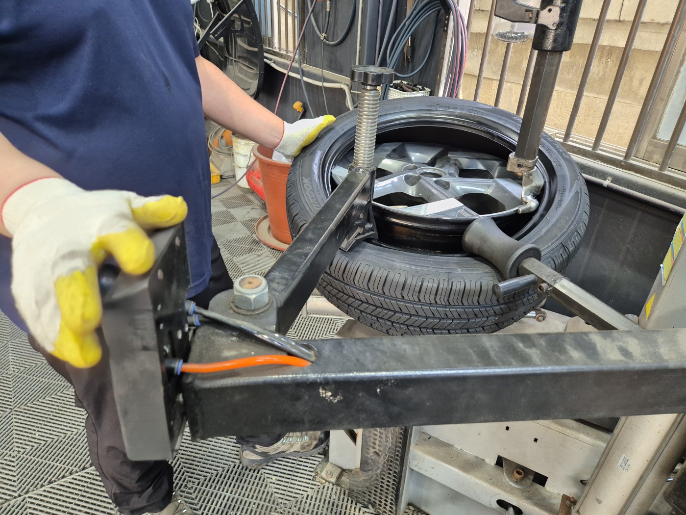 /user/k/kingkongtire/editor/2404/409312425e7dcc12c42a72003b0cd513_1713499049_571.jpg 이미지크게보기