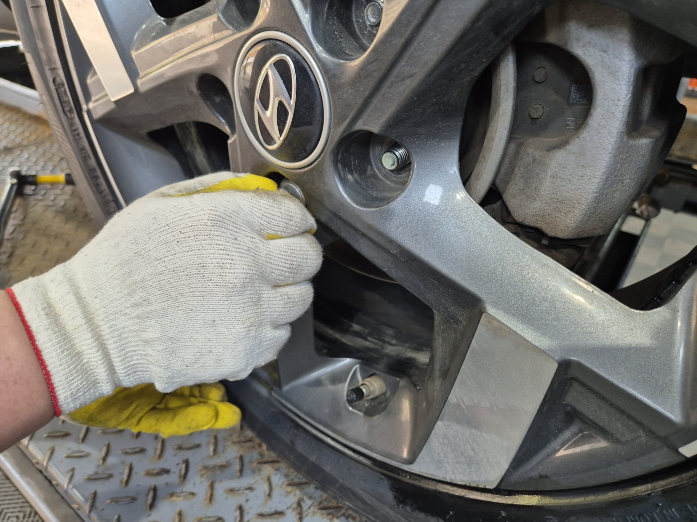 /user/k/kingkongtire/editor/2404/409312425e7dcc12c42a72003b0cd513_1713499049_8997.jpg 이미지크게보기