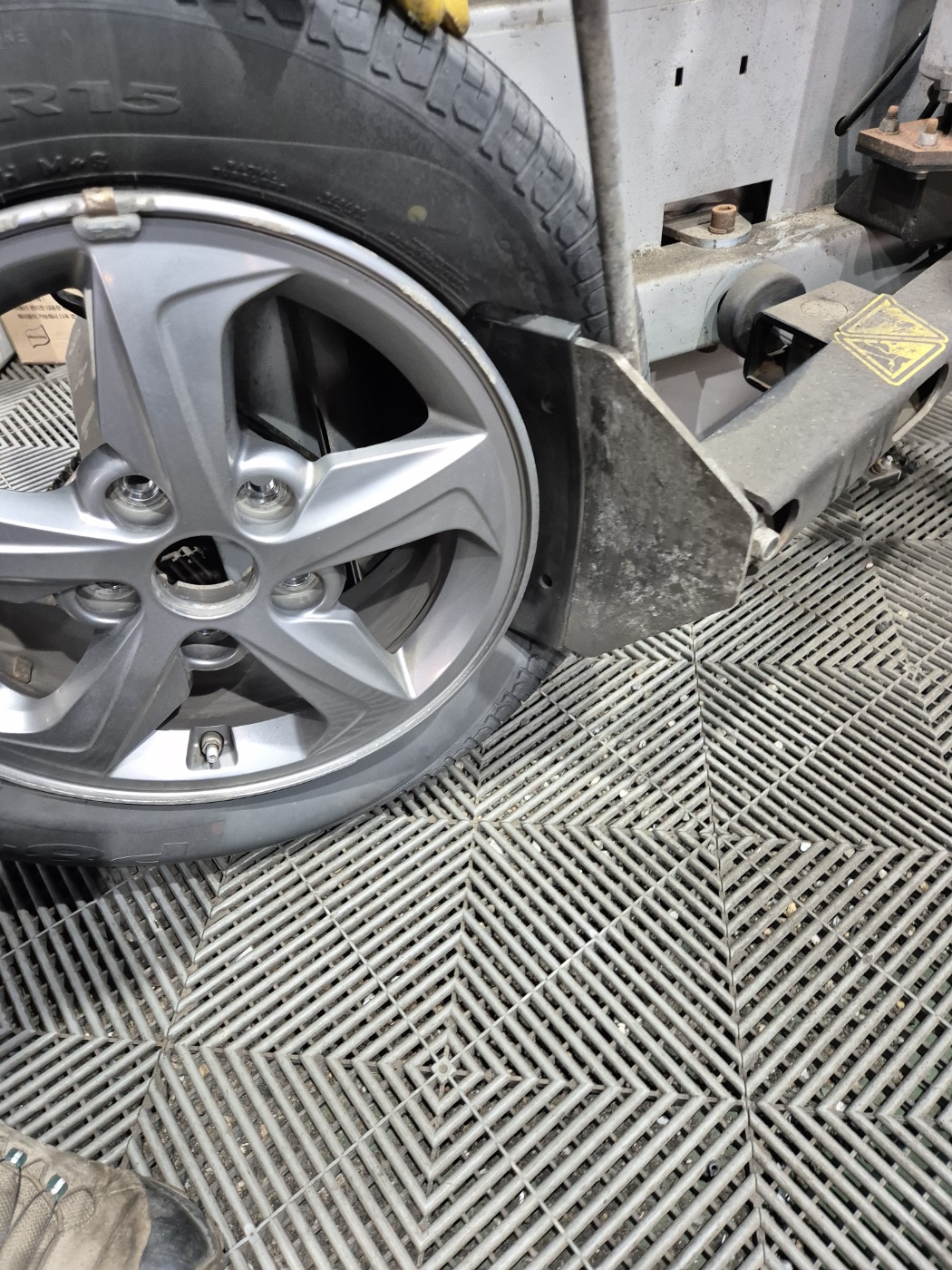 /user/k/kingkongtire/editor/2404/531bd44df81eadaad496f9f32fbfe533_1712201342_5898.jpg 이미지크게보기