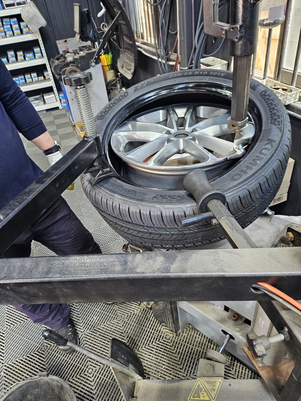 /user/k/kingkongtire/editor/2404/64396f691a5b5e549b53f3117e31e69a_1712633801_1938.jpg 이미지크게보기