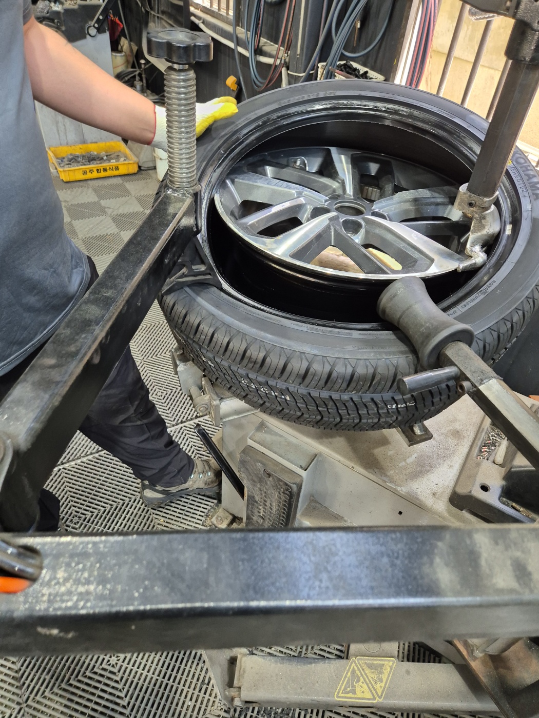 /user/k/kingkongtire/editor/2404/d0ecdaeb4ff70ca13a785eb1f273526b_1714276728_3262.jpg 이미지크게보기