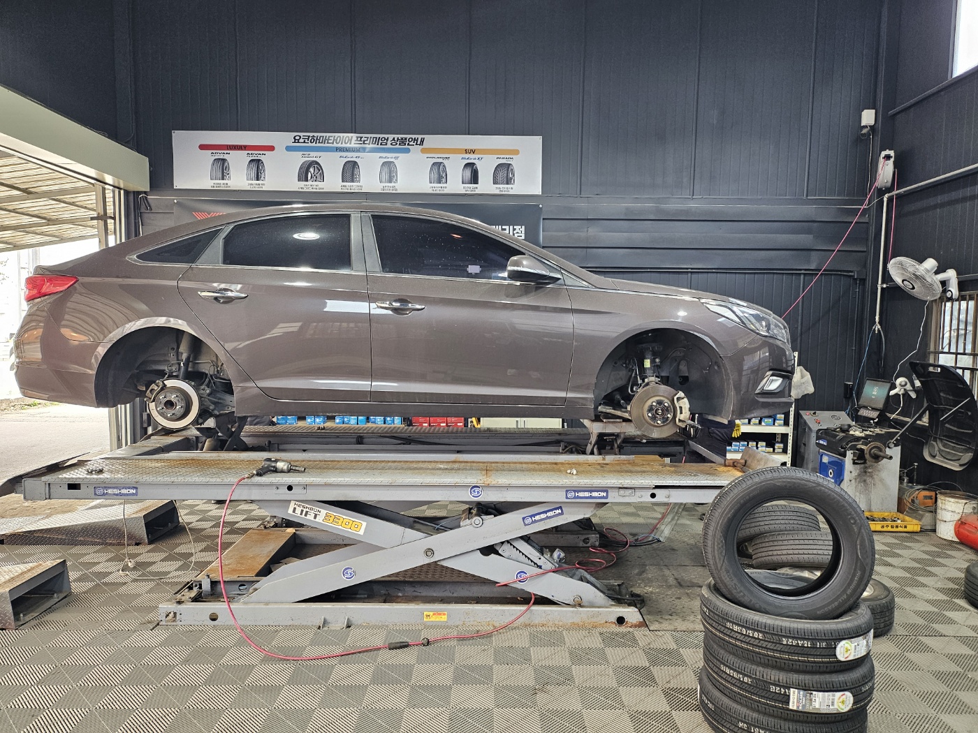 /user/k/kingkongtire/editor/2404/fb95b27cad170d9cd3a91dd7af5bd81e_1712552819_0122.jpg 이미지크게보기