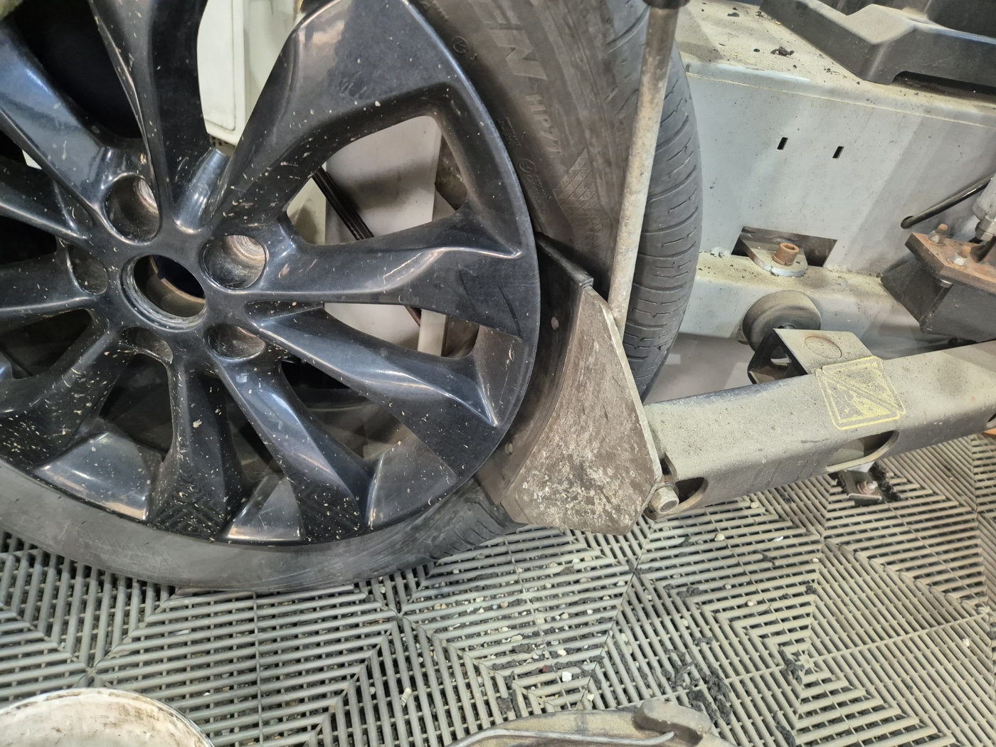 /user/k/kingkongtire/editor/2405/8b3142716adba02431fc01ebbbb940ff_1716540446_0562.jpg 이미지크게보기