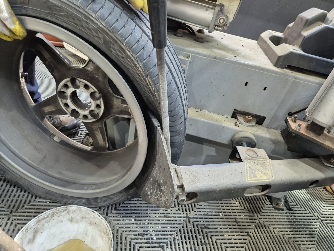 /user/k/kingkongtire/editor/2406/68f463c724a8df58383a5d887e11ca06_1717210257_3089.jpg 이미지크게보기