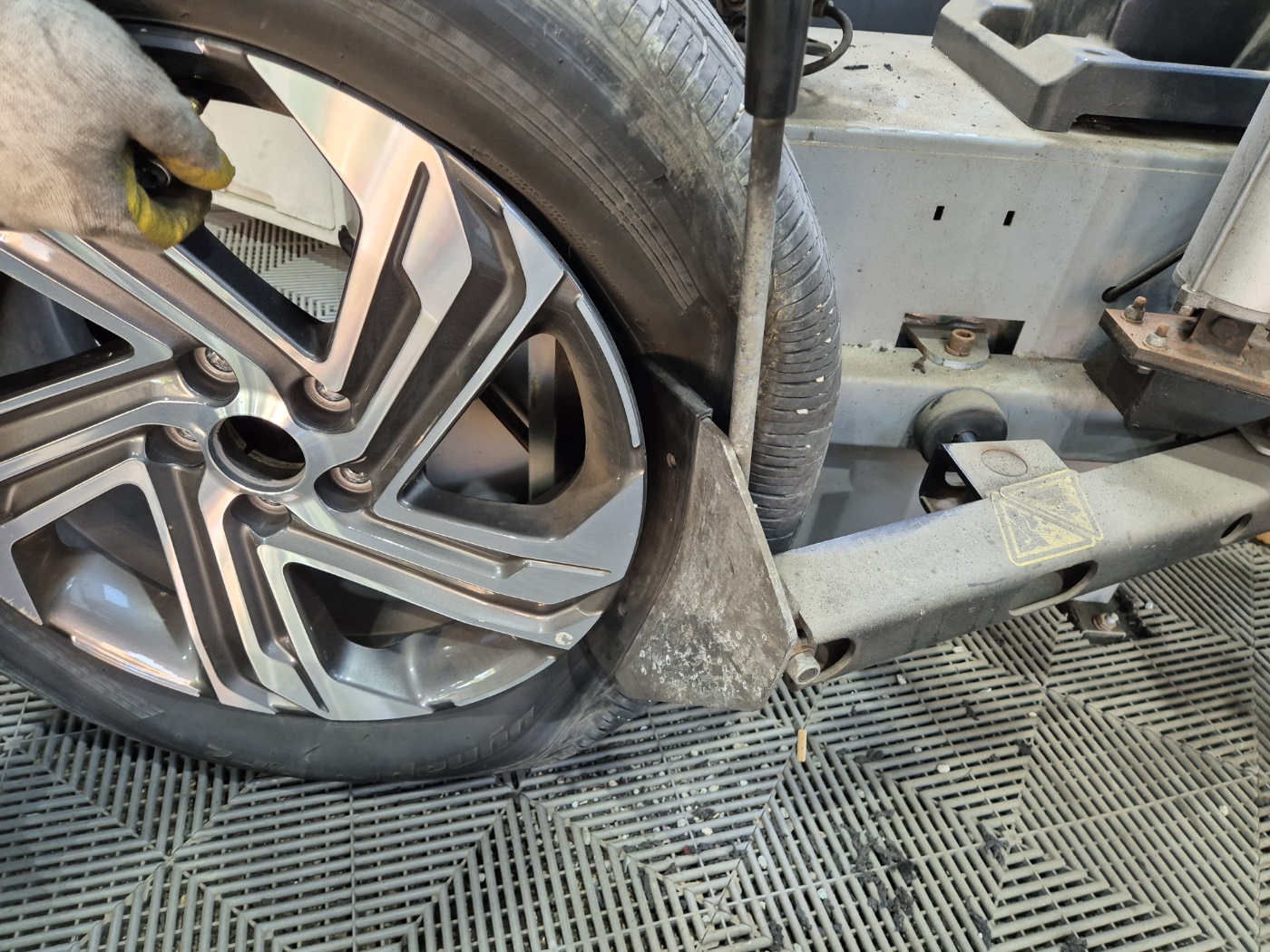 /user/k/kingkongtire/editor/2406/ff95cb1efa6b635cb53d97add8f46a2d_1717735955_8047.jpg 이미지크게보기