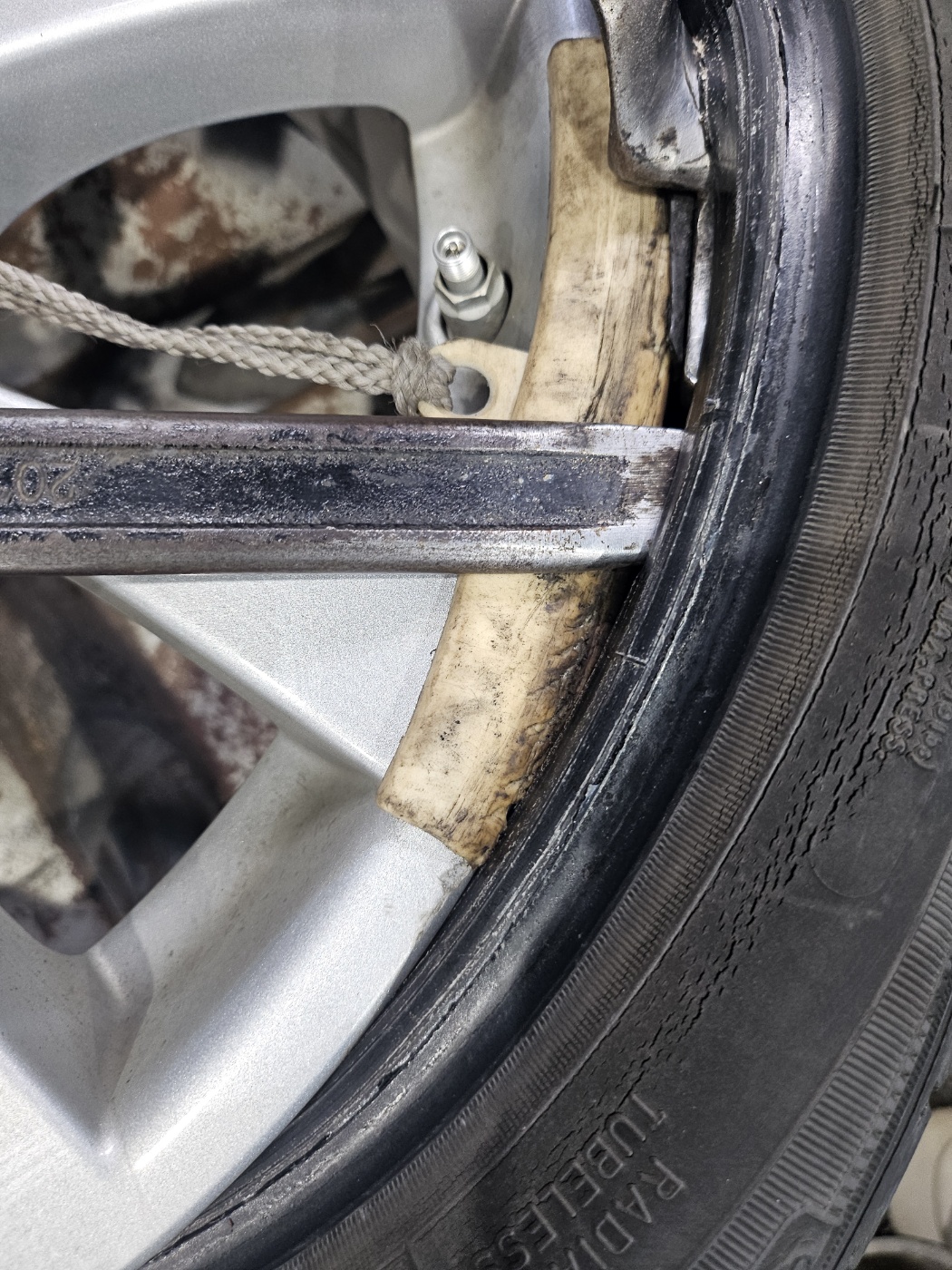 /user/k/kingkongtire/editor/2407/9f2f55c3251ff9db38da09720c976593_1720167913_9314.jpg 이미지크게보기