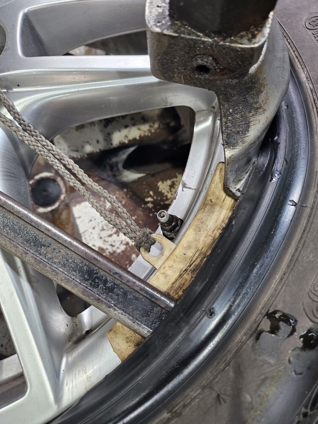 /user/k/kingkongtire/editor/2407/edd22e6a960c3686327ddf133576f289_1721797423_842.jpg 이미지크게보기