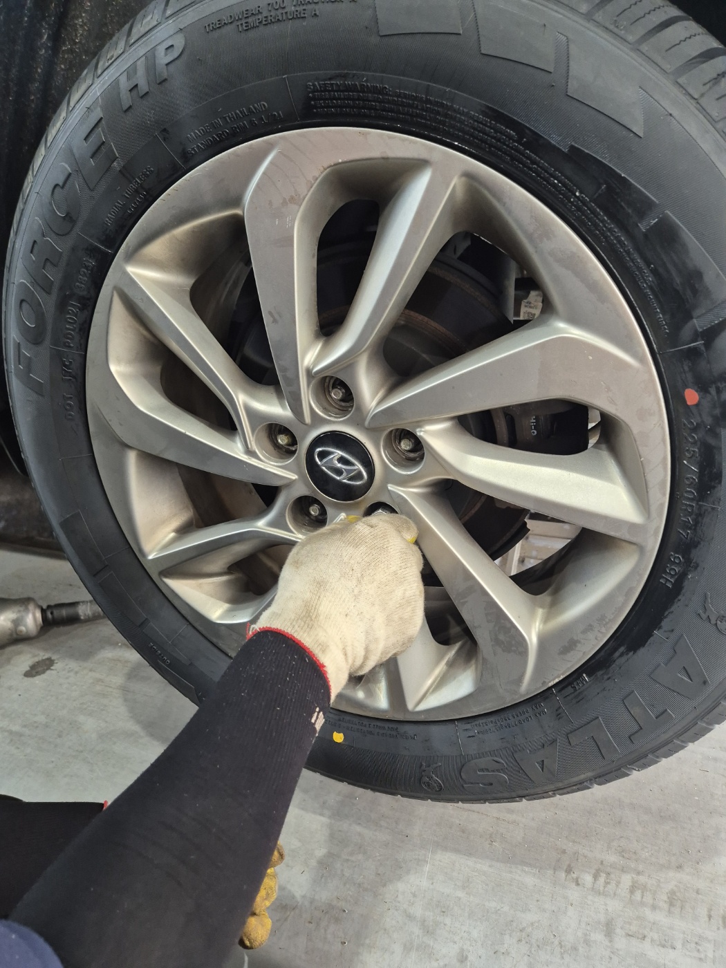 /user/k/kingkongtire/editor/2407/f76a72cbc47ed8bee6699b1c16bab523_1720259555_8468.jpg 이미지크게보기