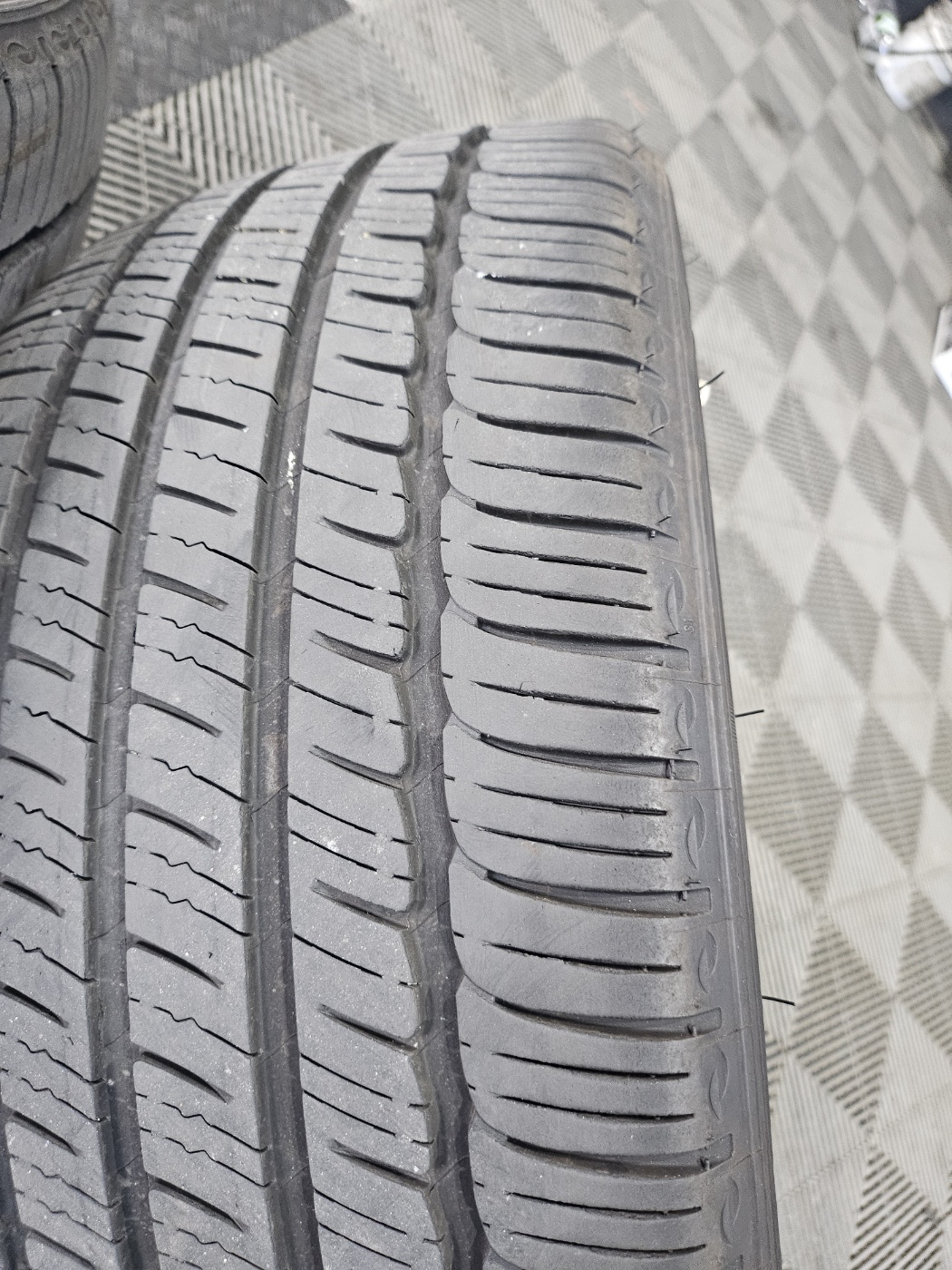 /user/k/kingkongtire/editor/2408/04f25709a2932ea4d5440a45ea5f555f_1723703617_4694.jpg 이미지크게보기