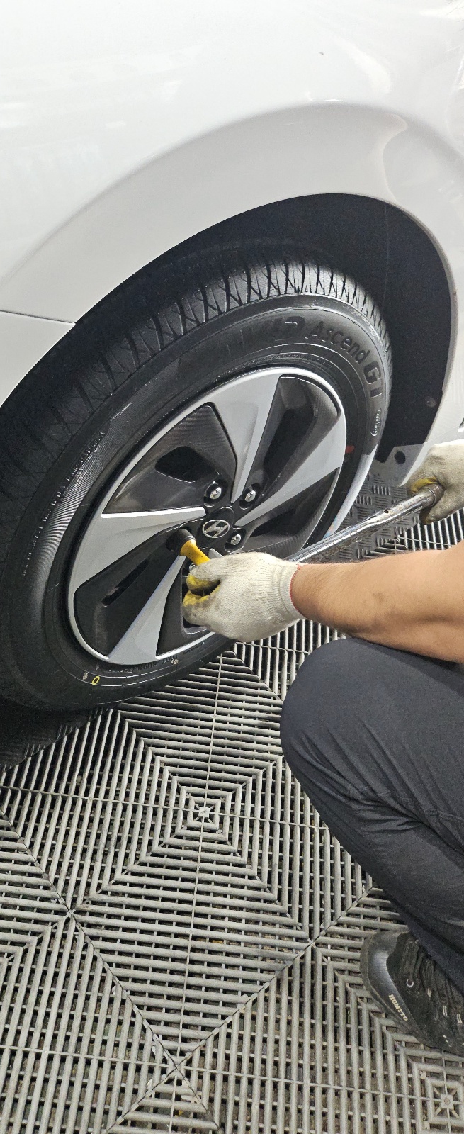 /user/k/kingkongtire/editor/2409/25a3c877aea634315a56fab2c15e0c44_1725951840_1929.jpg 이미지크게보기