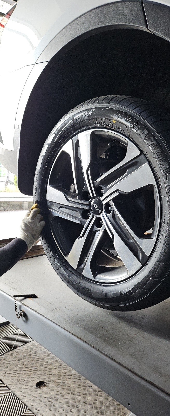 /user/k/kingkongtire/editor/2409/8070522d9ee8e74800a4af2a29e321e0_1725866224_0296.jpg 이미지크게보기